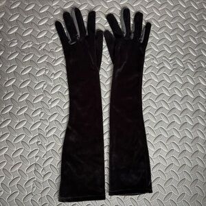 Women’s Black Velvet Velour Gloves for costumes
